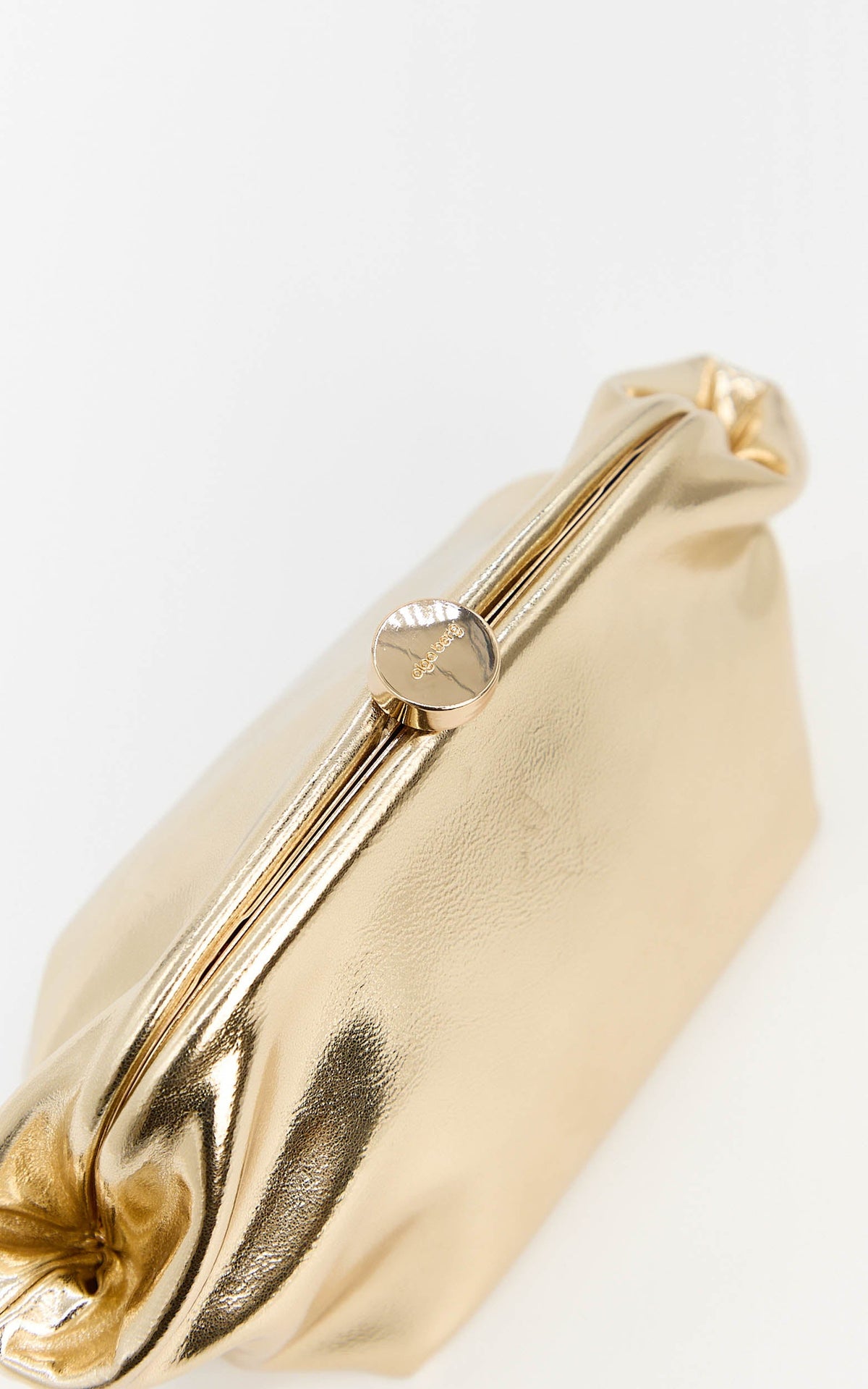 Olga Berg - Tally Metallic Clutch in Gold