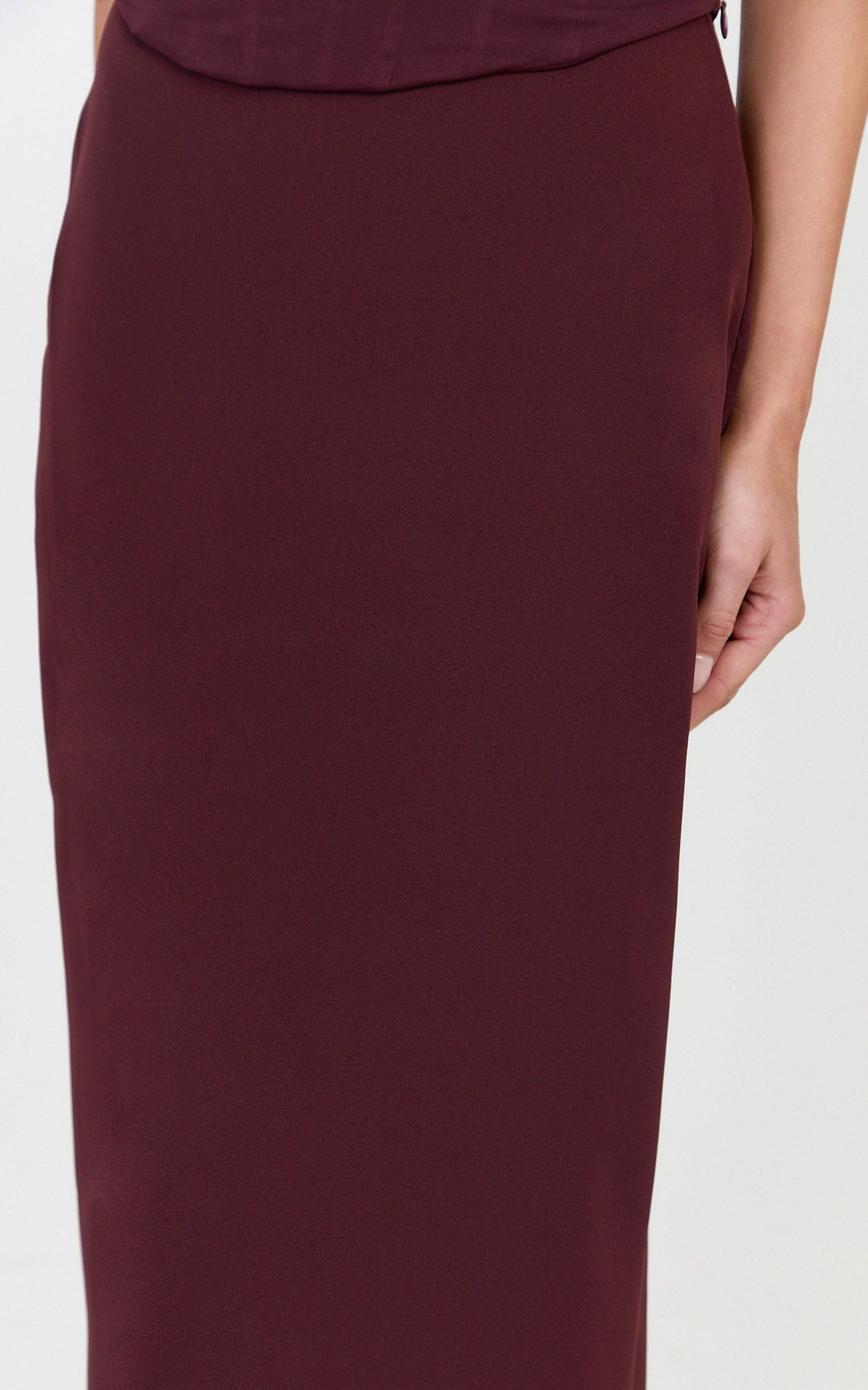 Helda Maxi Skirt - Mid Waist Back Split Skirt in Plum
