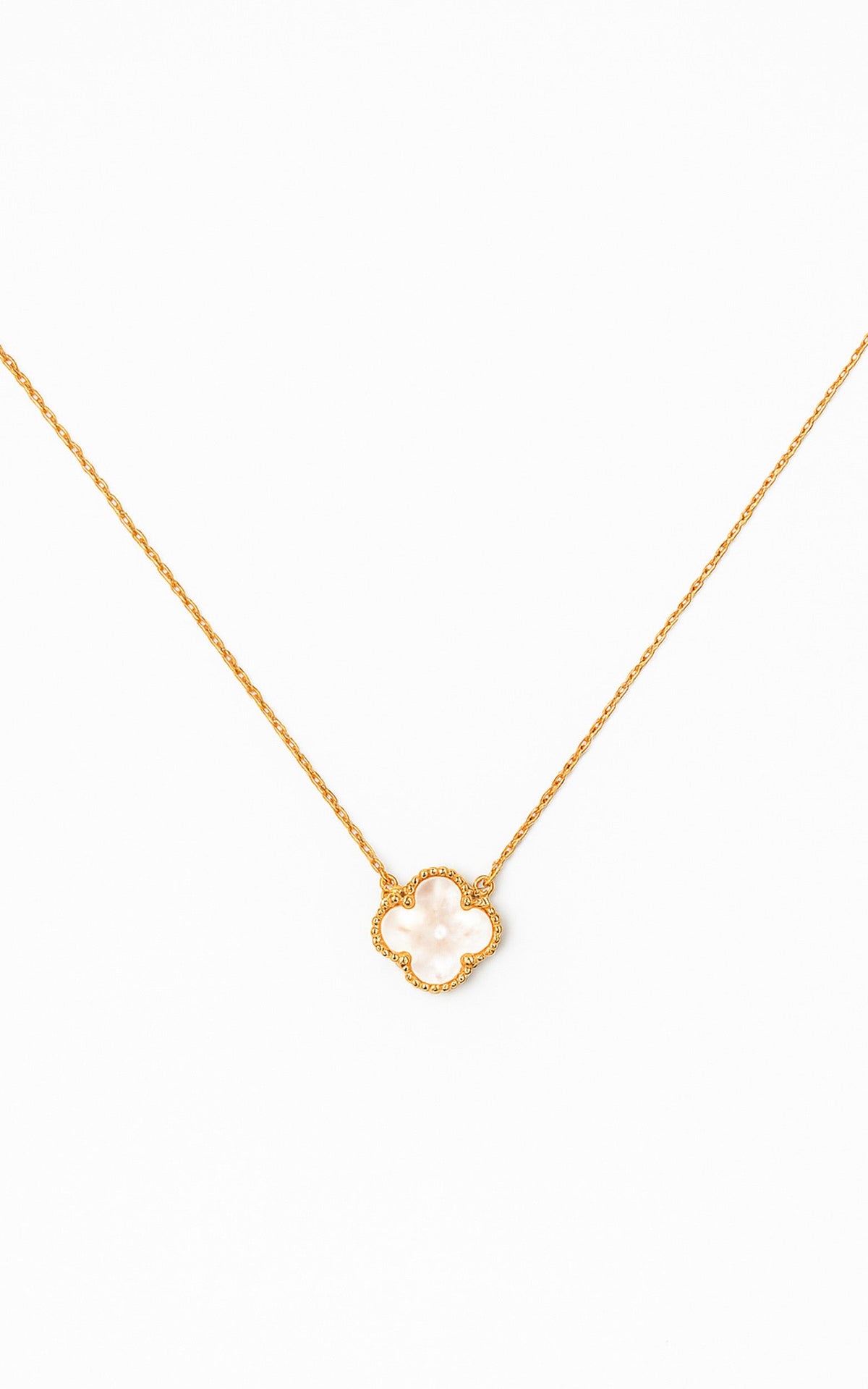 Britt Clover Pendant Necklace in Gold/White