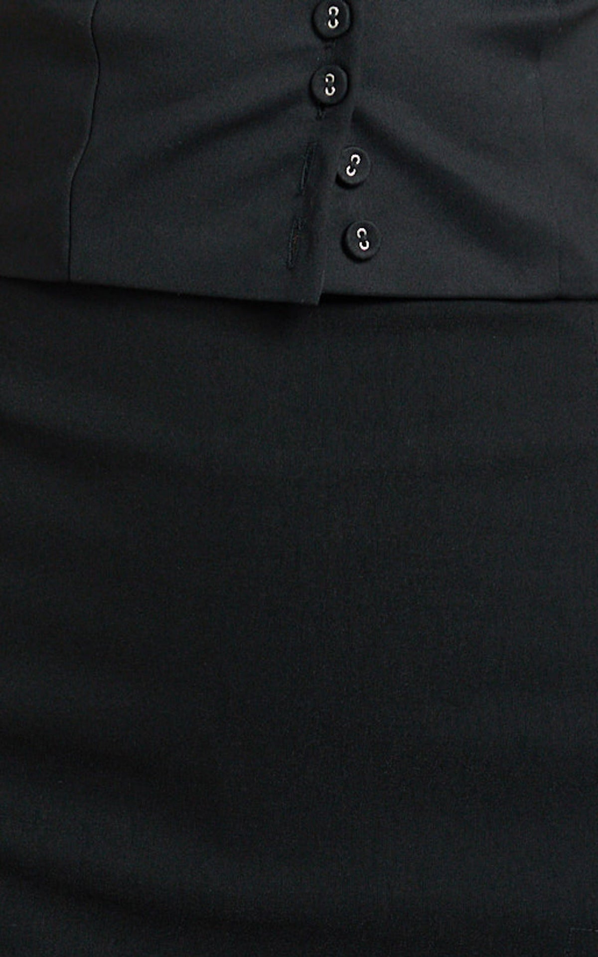 Allie Skort - High Waisted Thigh Split Mini Skort in Black