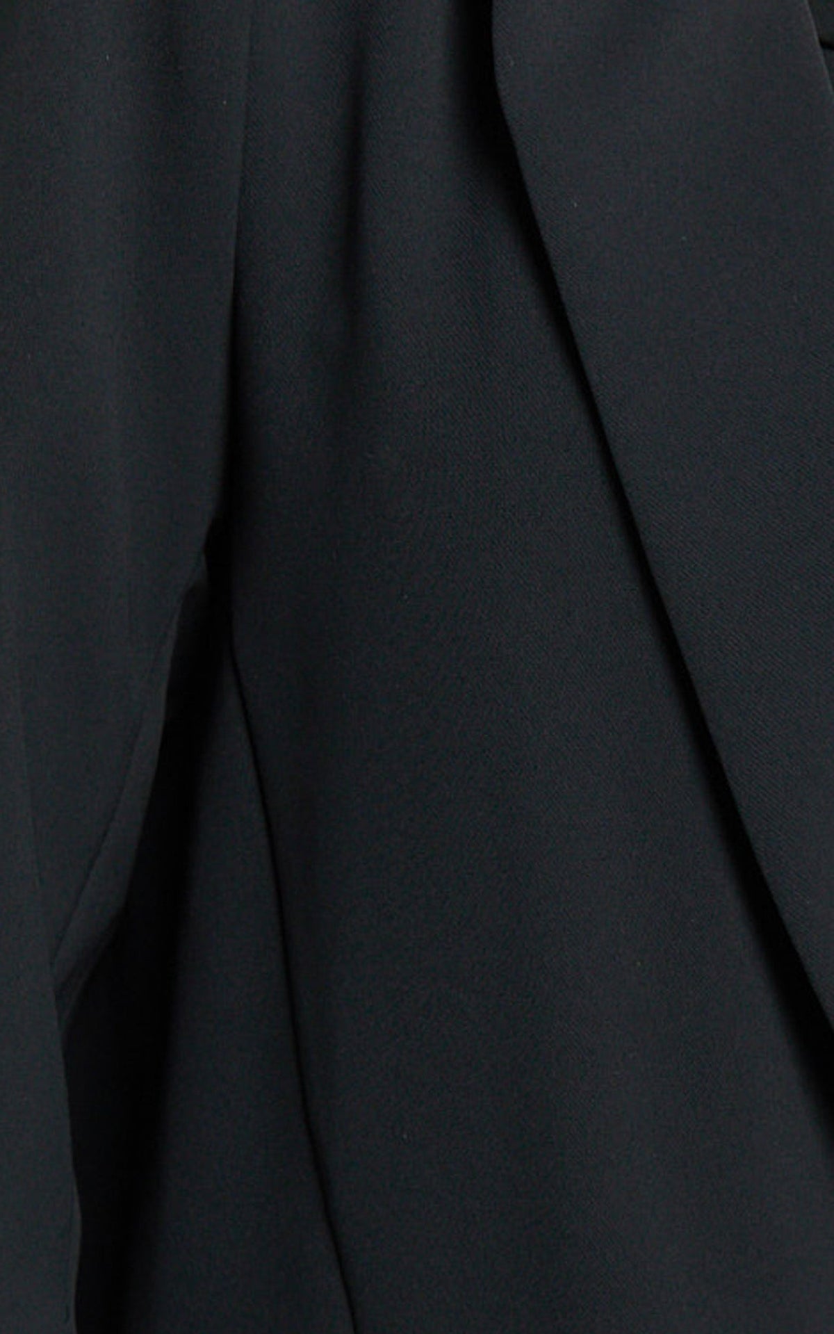 Michelle Blazer - Oversized Plunge Neck Button Up Blazer in Black