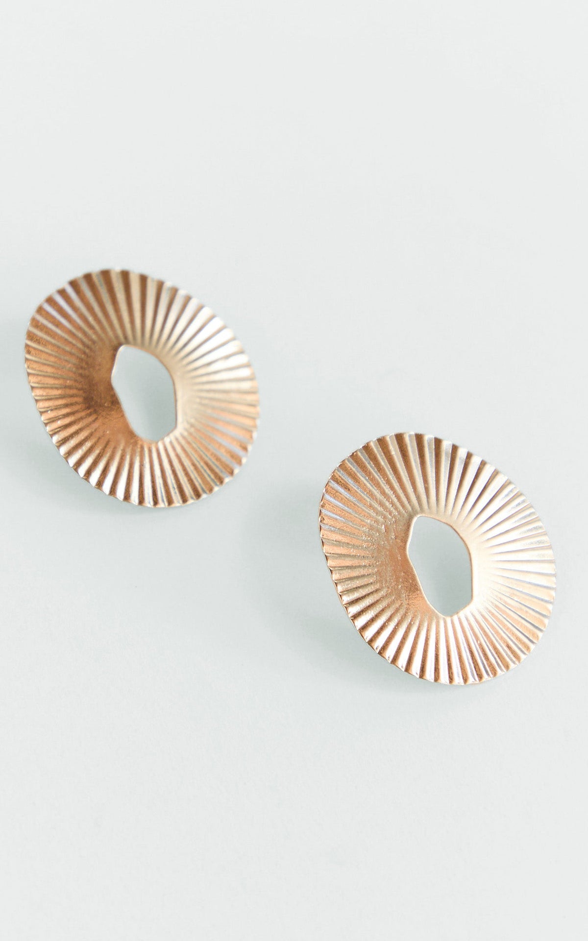 Nova Textured Oval Earrings in Gold