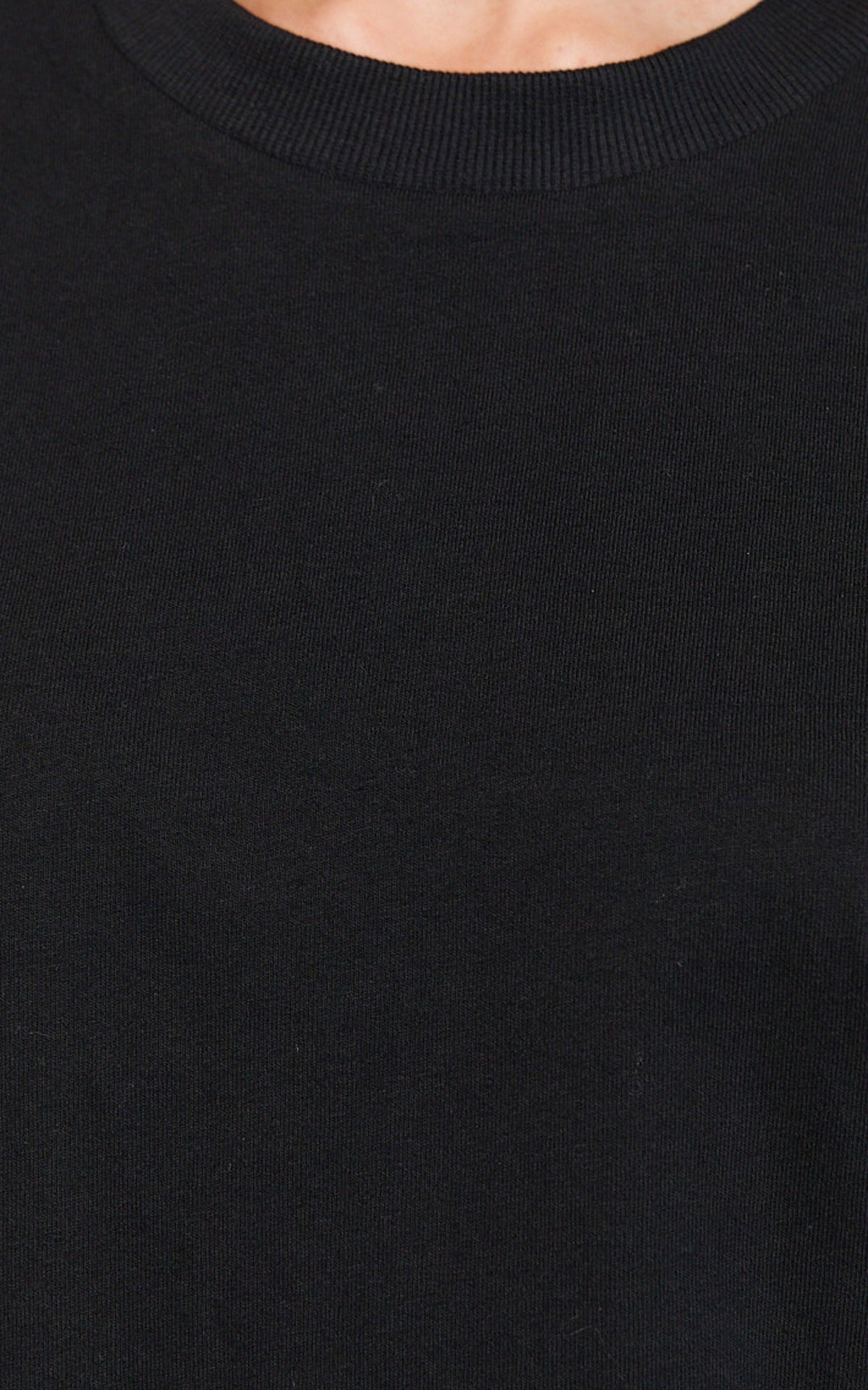 Prizza Top - Longline Boyfriend Tee Top in Black