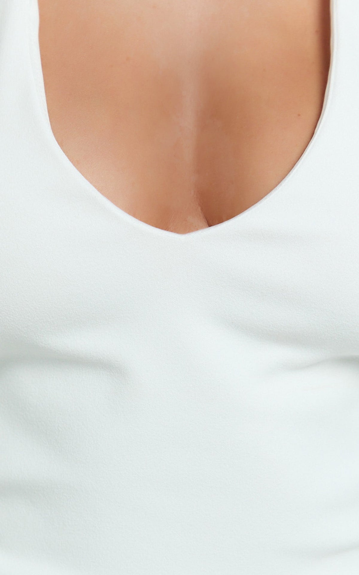Rachel Top - Halter Fitted Top in Ivory