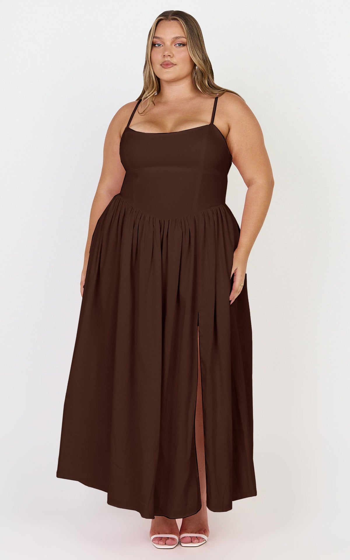 Morris Midi Dress - Linen Scoop Neck Gathered Dress in Chocolate