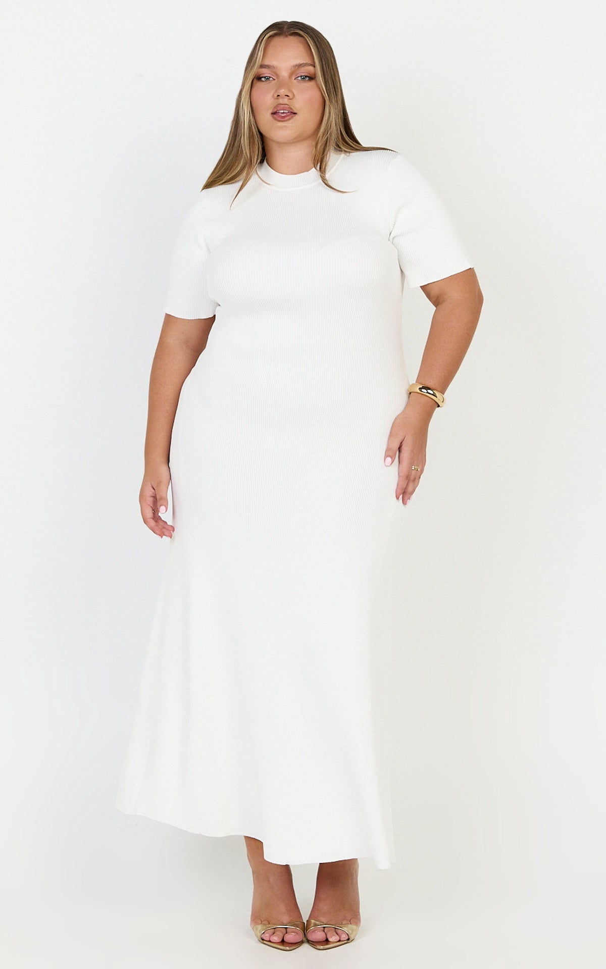 Lanie Midi Dress - Knitted Crew Neck Short Sleeve Dress in Cream