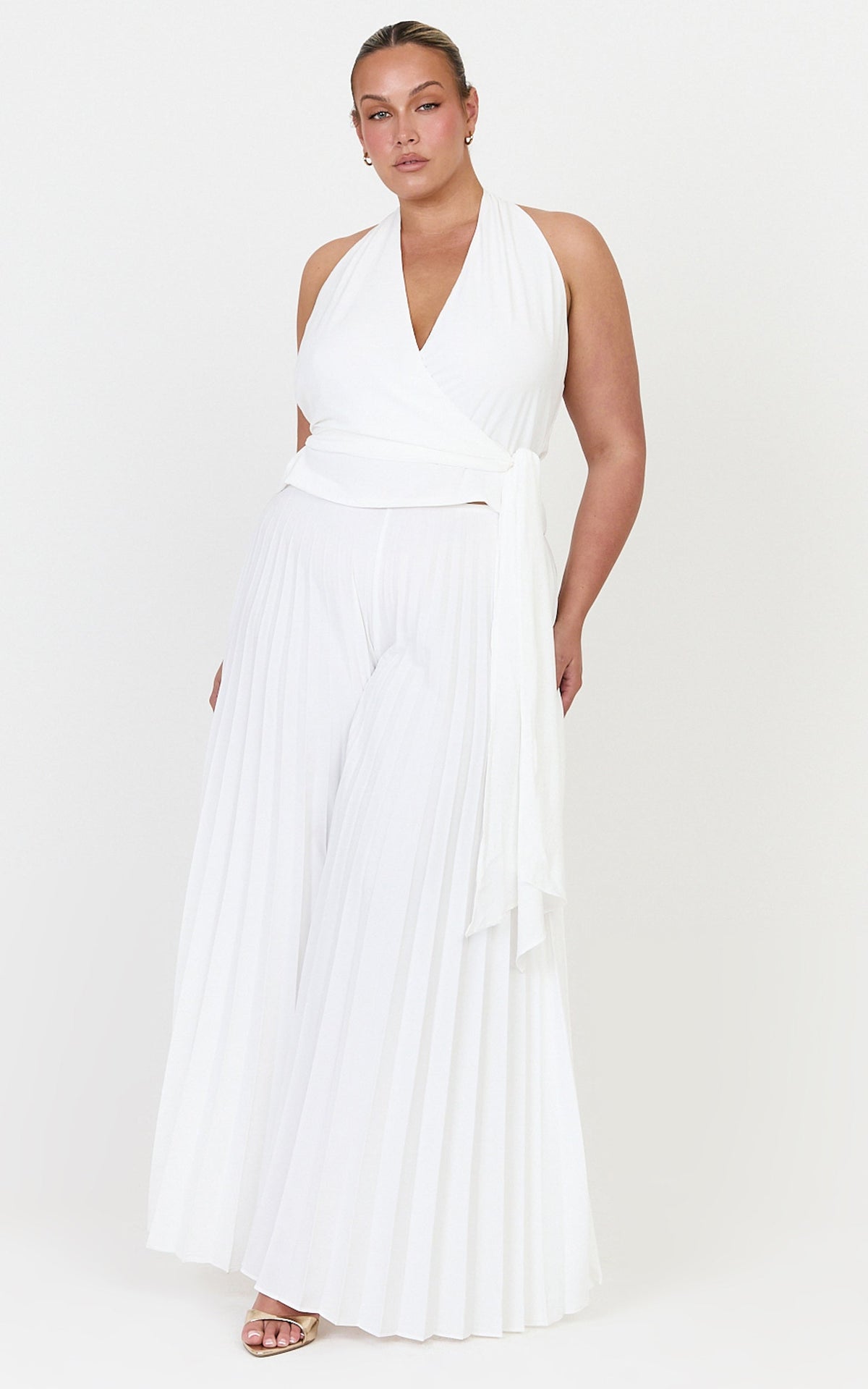 Valentina Pants - Pleated Wide Legged Pants in Off White