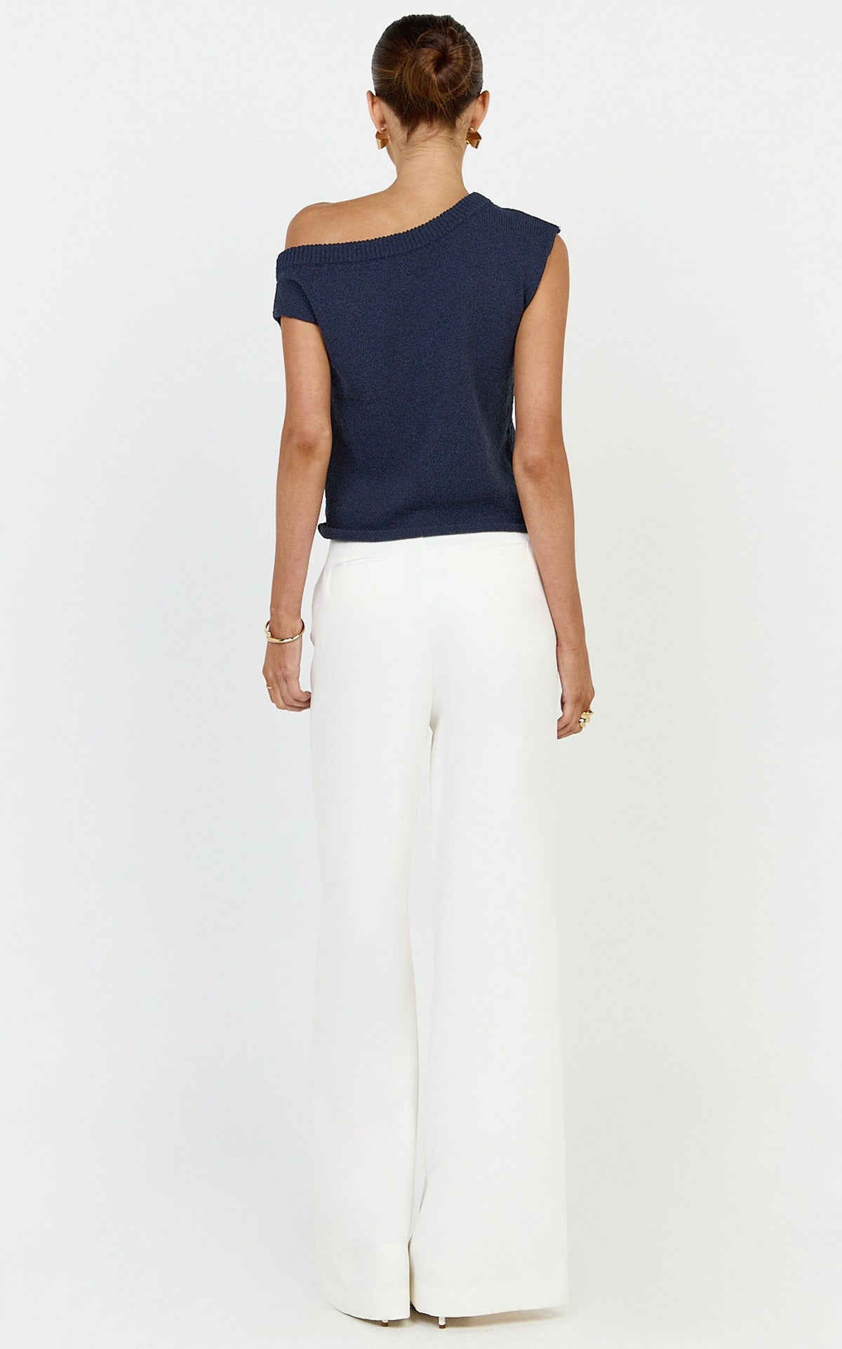 Marilou Top - Knit Off Shoulder Top in Navy