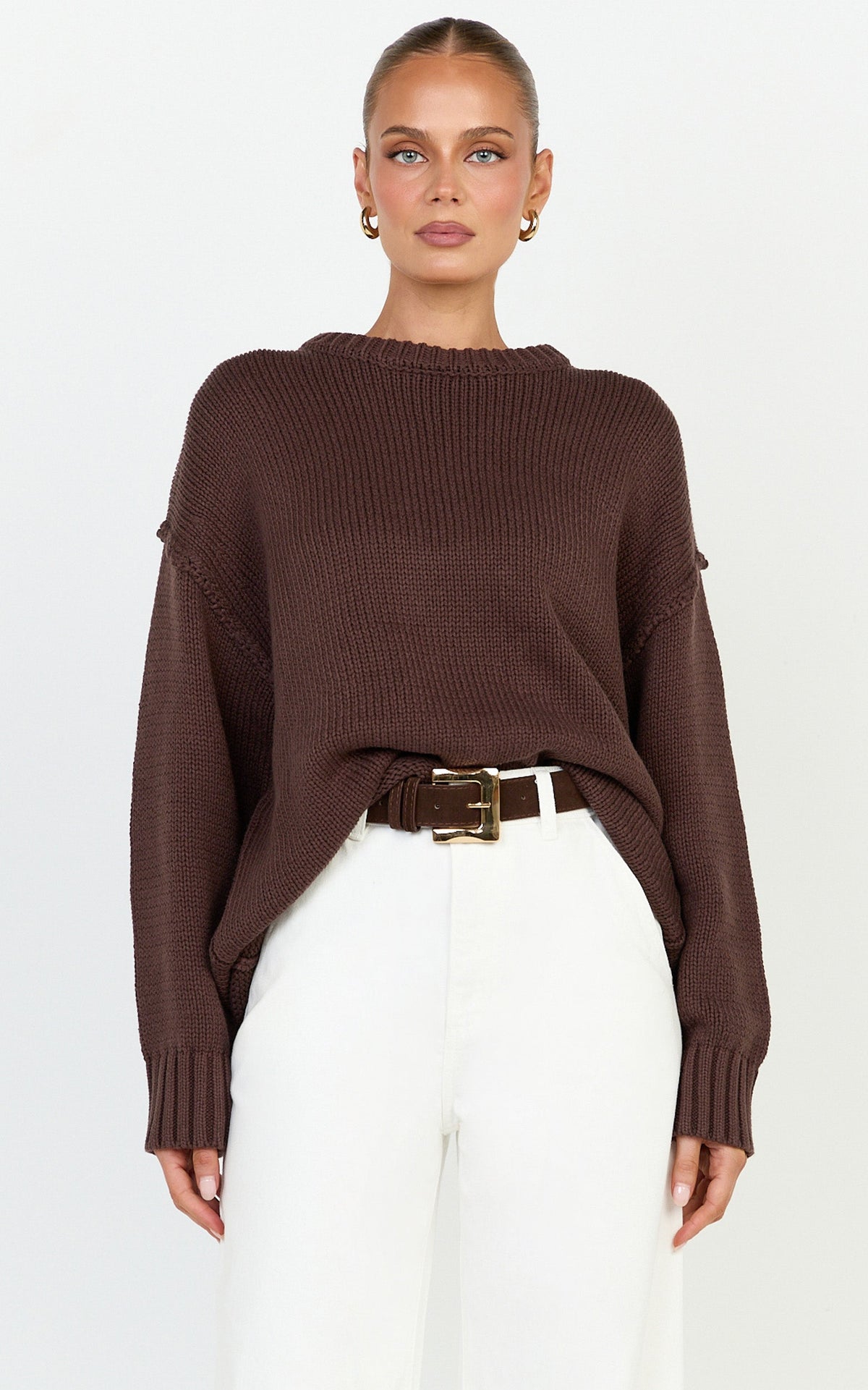 Kira Jumper - Crew Neck Oversized Knit Jumper in Chocolate