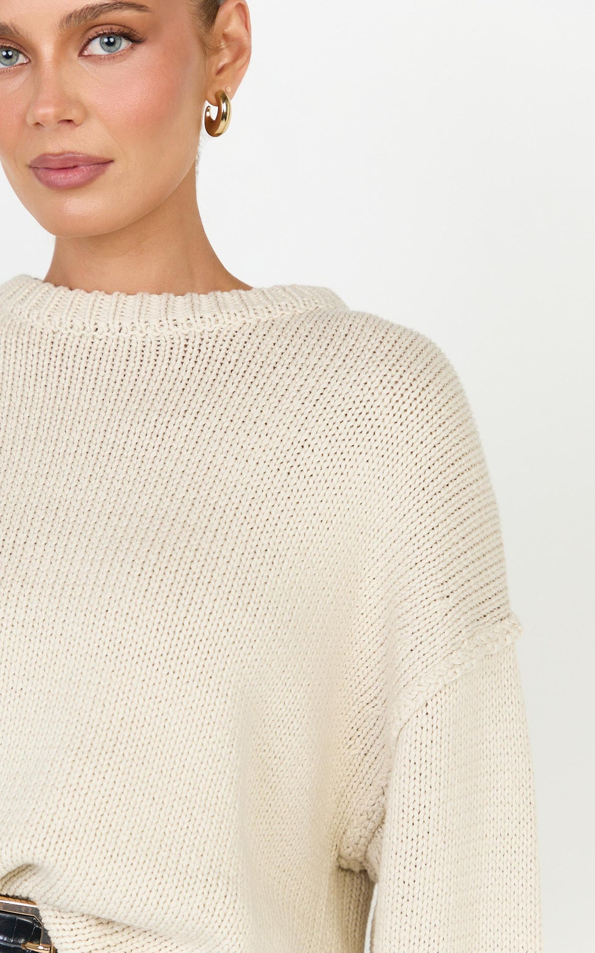 Kira Jumper - Crew Neck Oversized Knit Jumper in Beige