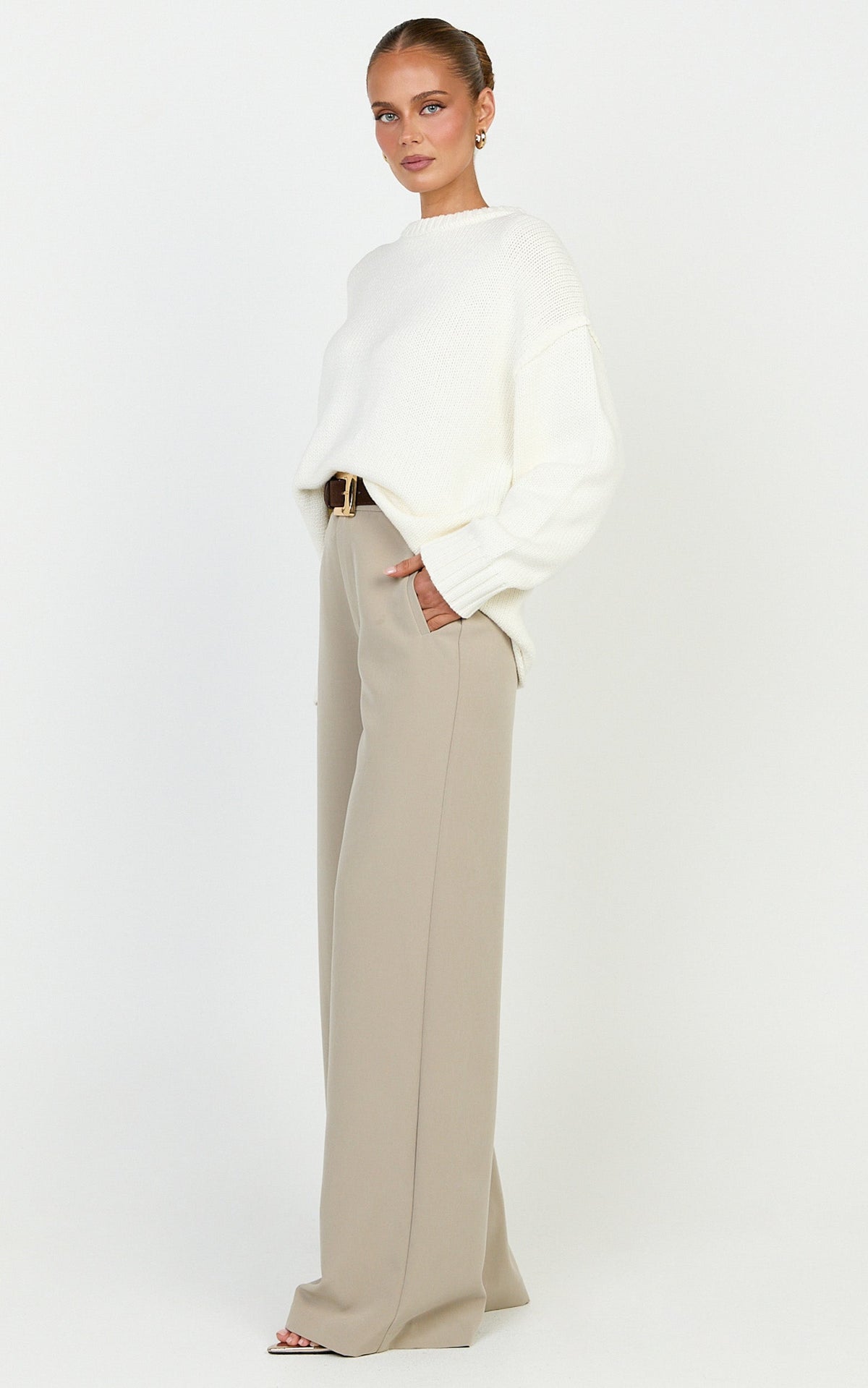 Kira Jumper - Crew Neck Oversized Knit Jumper in White