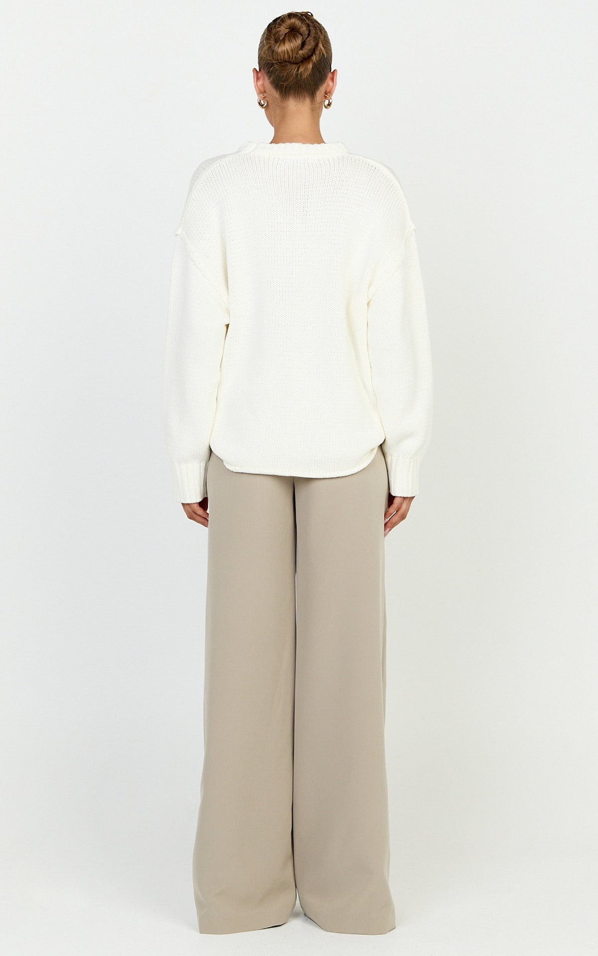 Kira Jumper - Crew Neck Oversized Knit Jumper in White