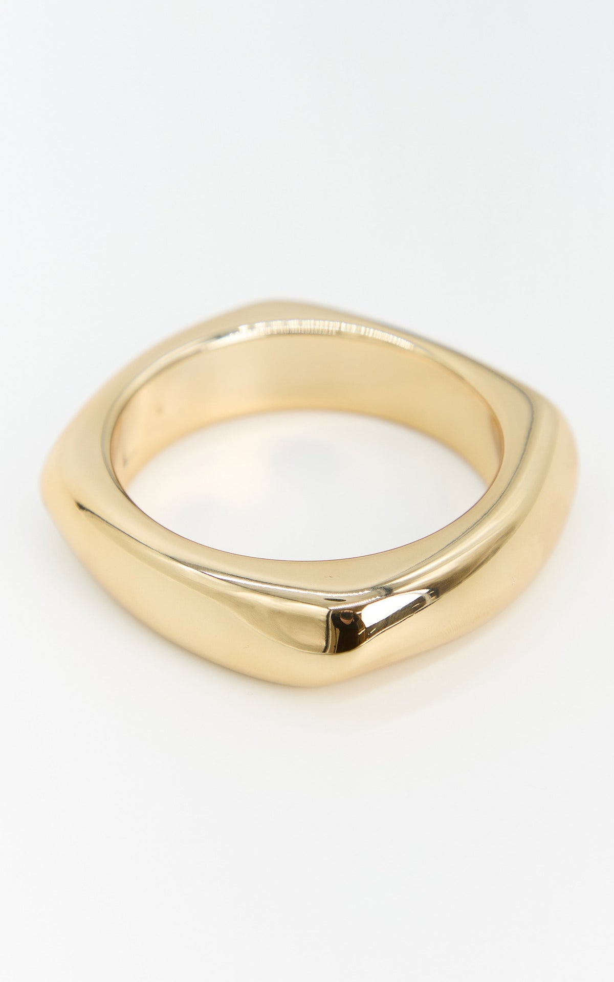 Olinka Bangle - Bangle in Gold