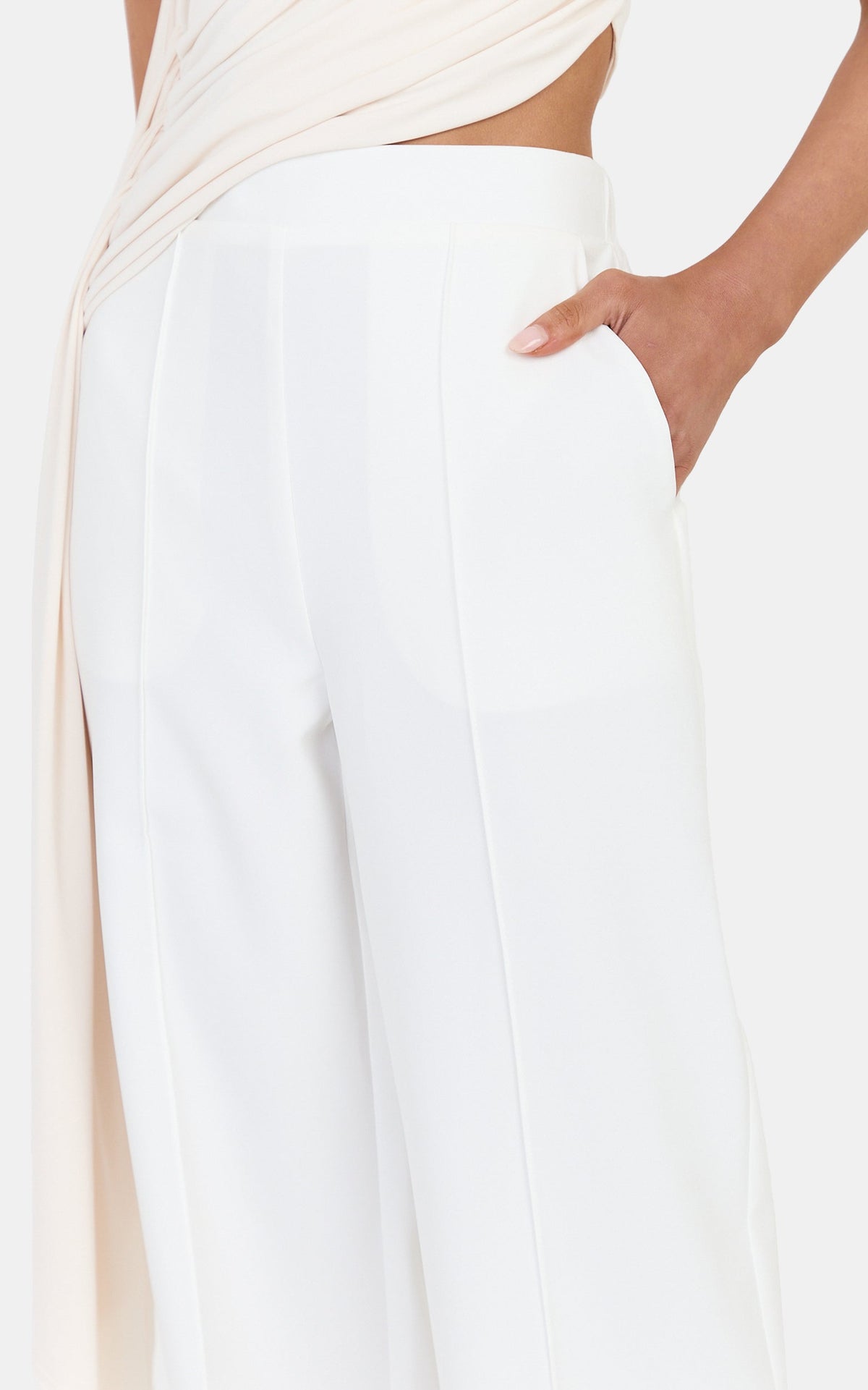 Victoria Pants - Relaxed Tailored Pants in Off White