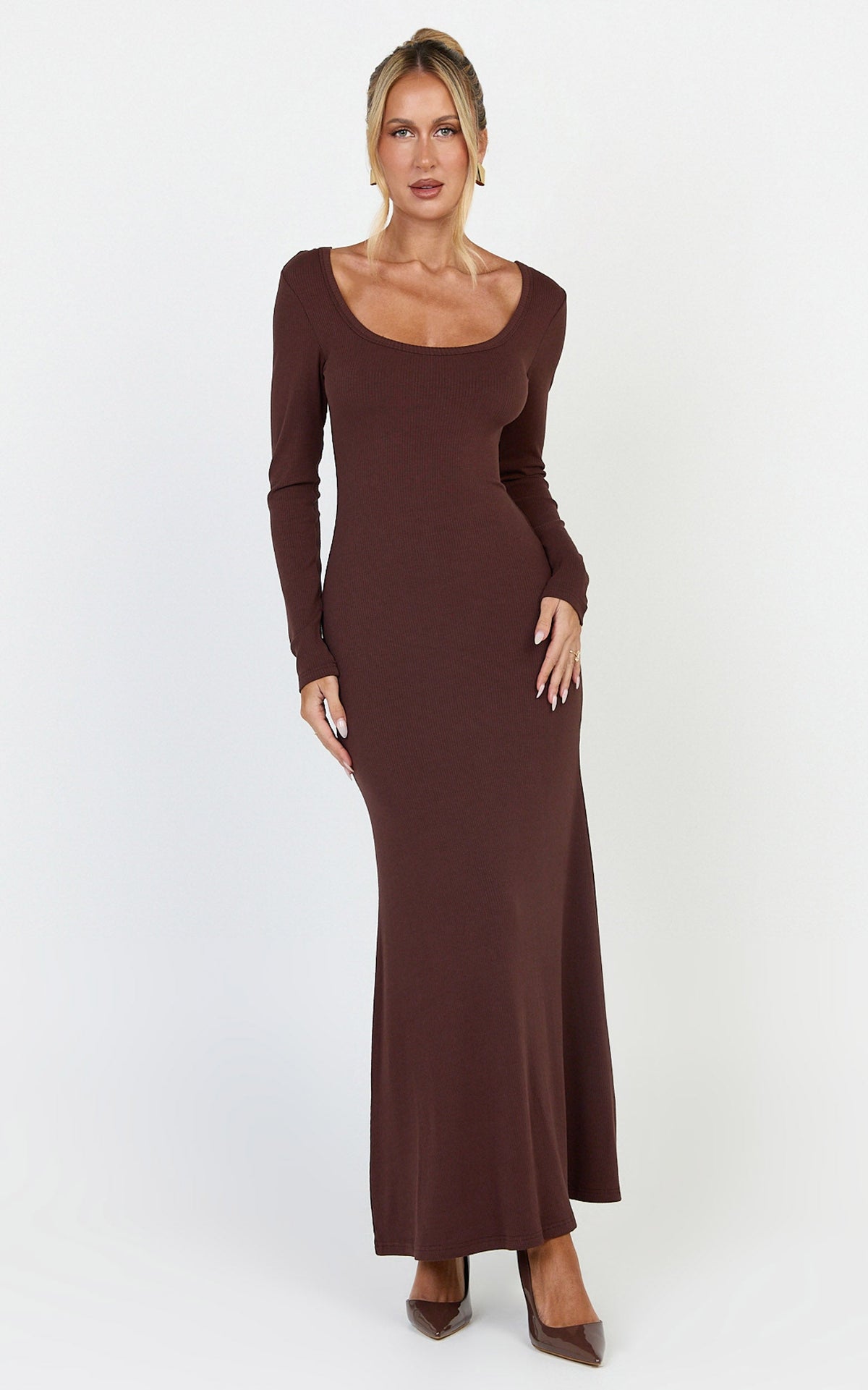Gabriella Maxi Dress - Long Sleeve Scoop Neck Dress in Chocolate