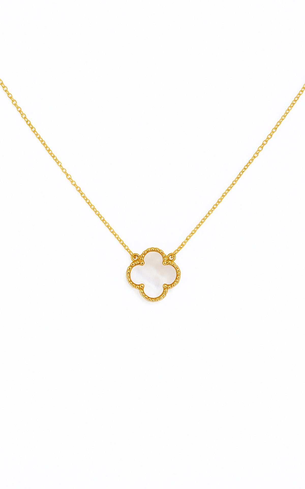 Britt Clover Pendant Necklace in Gold/White