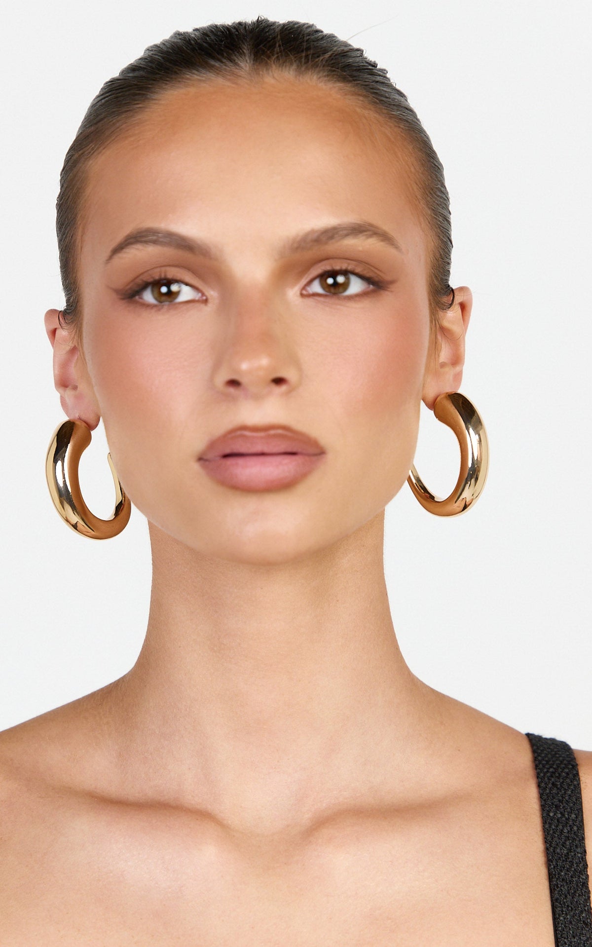 Sanya Earrings - Chunky Hoop Earrings in Gold