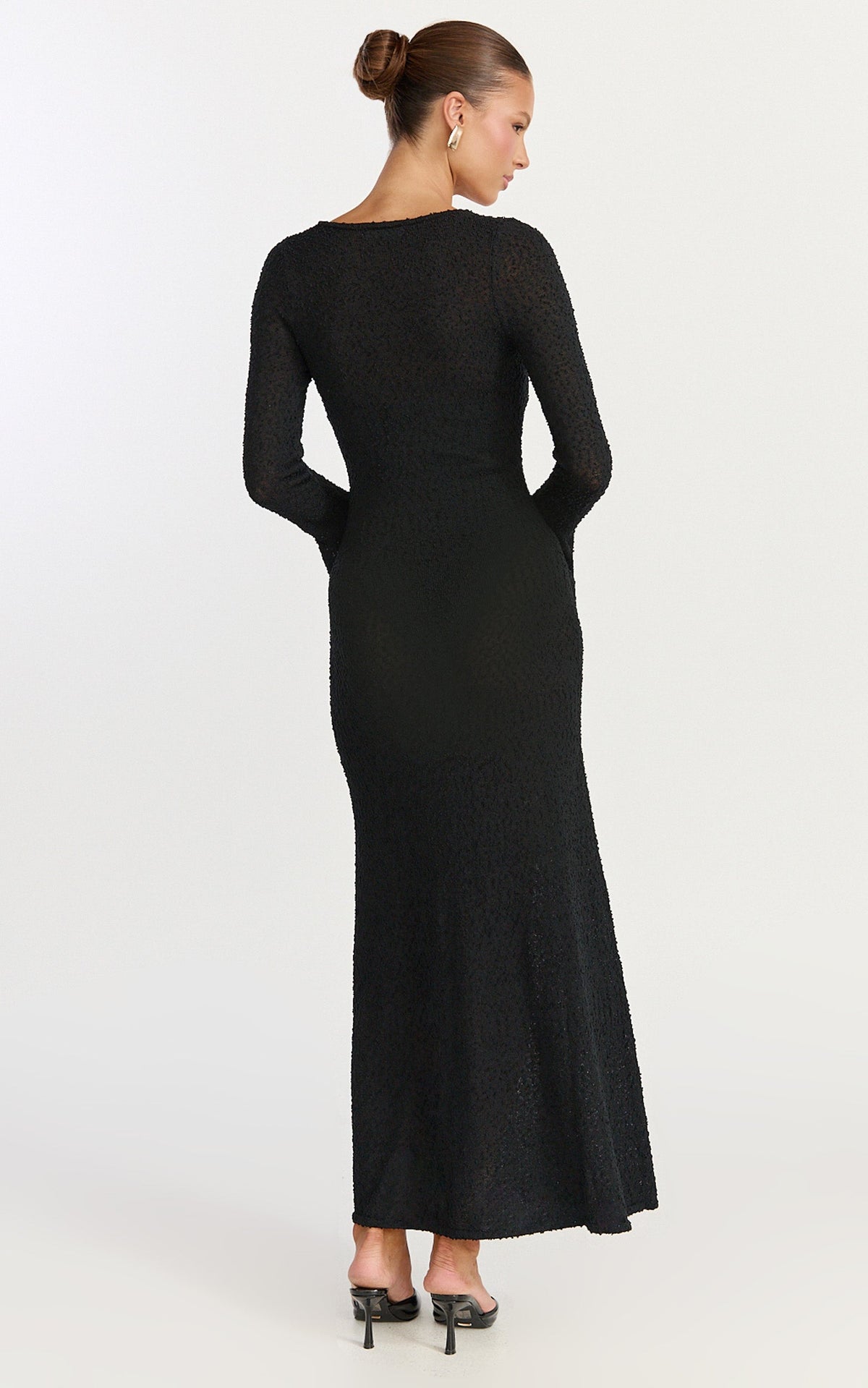 Michelle Maxi Dress - Scoop Neck Flute Sleeve Knit Maxi Dress in Black