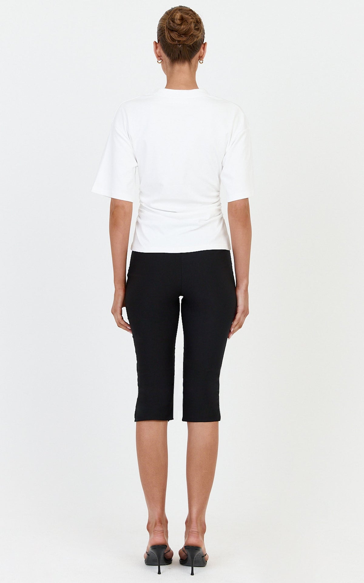 Riva Top - Cotton V Neck Cinched Waist T Shirt in Off White