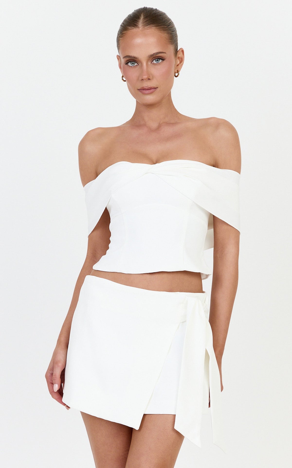 Sabrina Top - Off The Shoulder Twist Neck Top in Off White