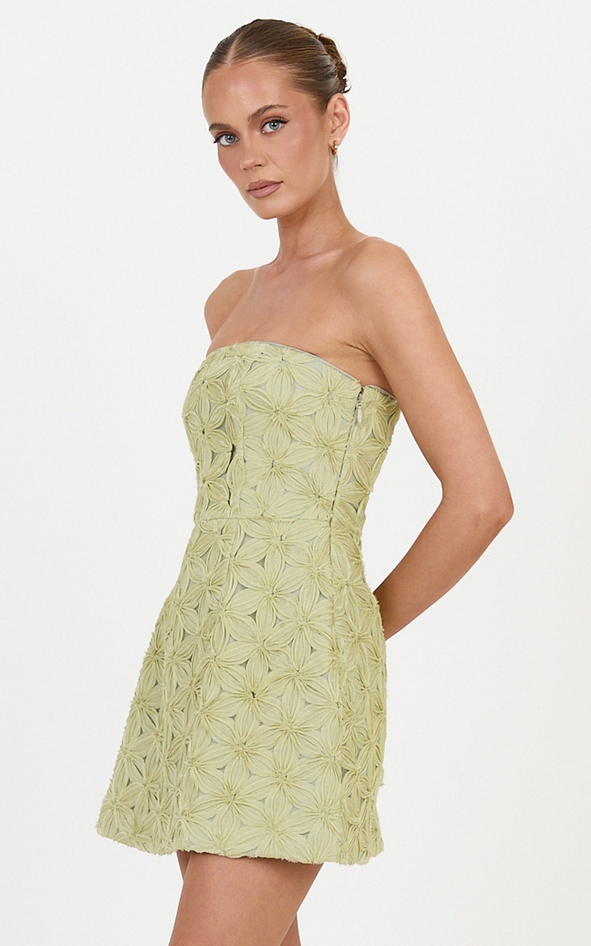 Nina Mini Dress - Strapless 3D Floral A Line Dress in Green