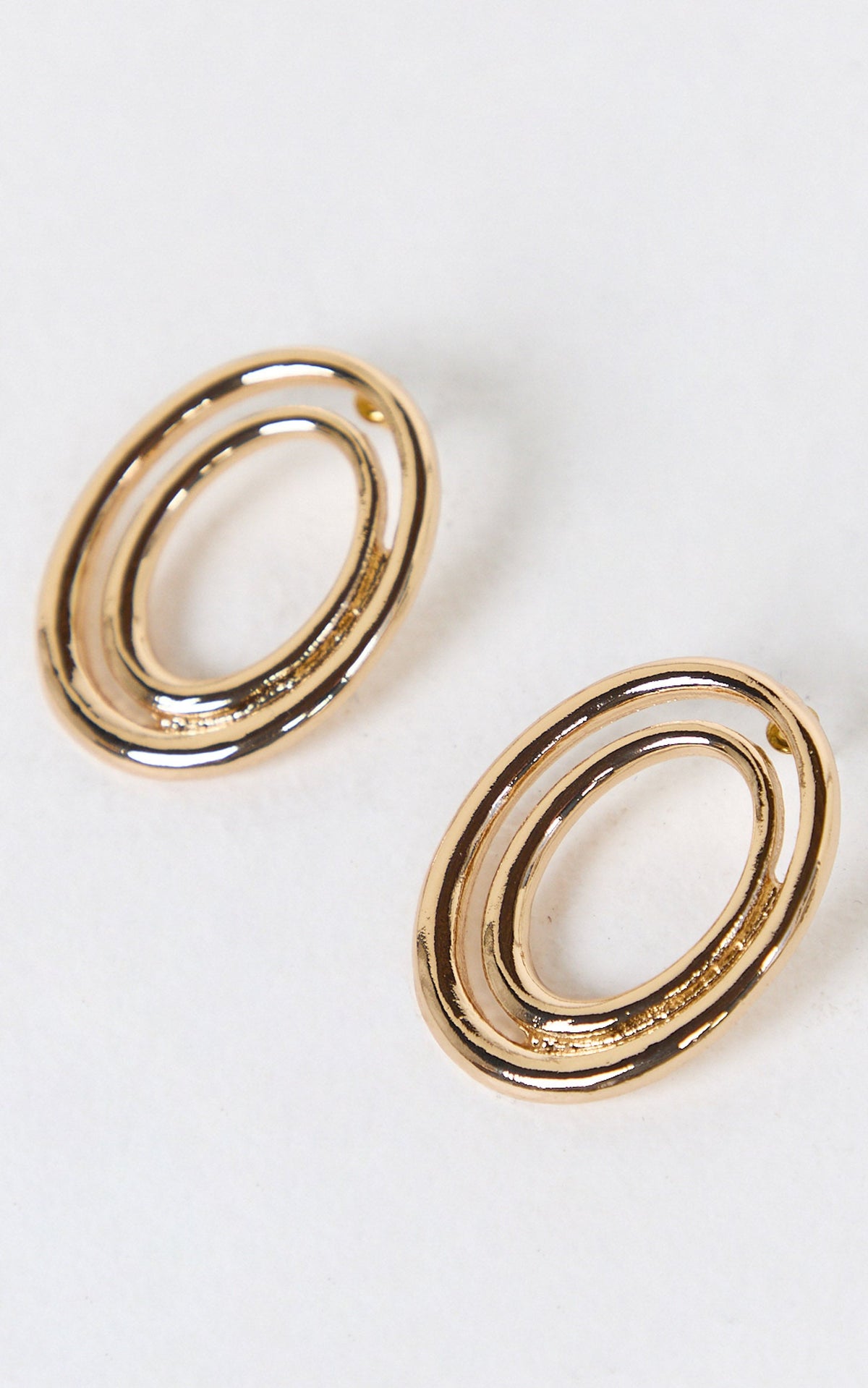 Silvena Earrings - Double Oval Stud Earrings in Gold