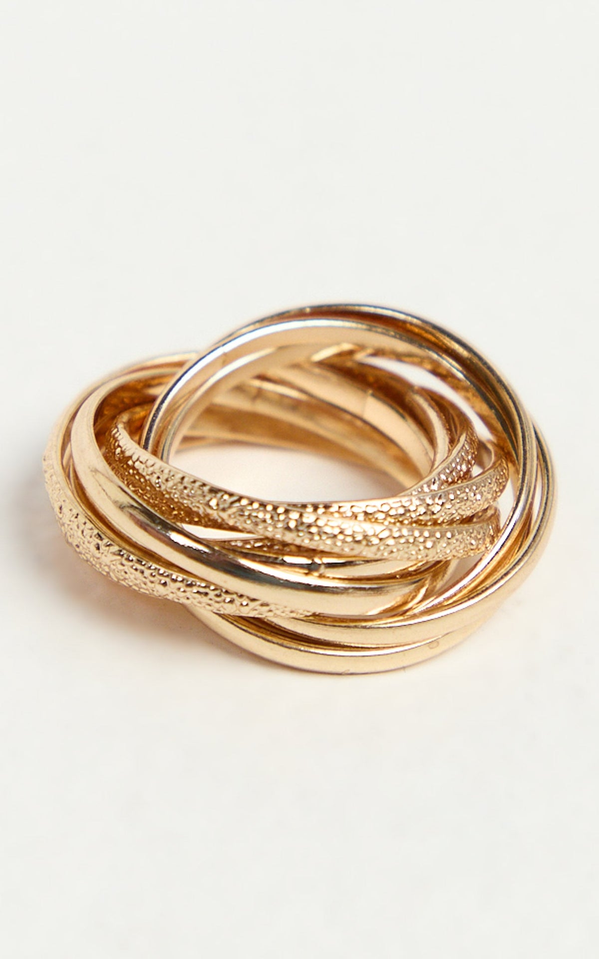 Tricia Ring - Twisted Ring in Gold
