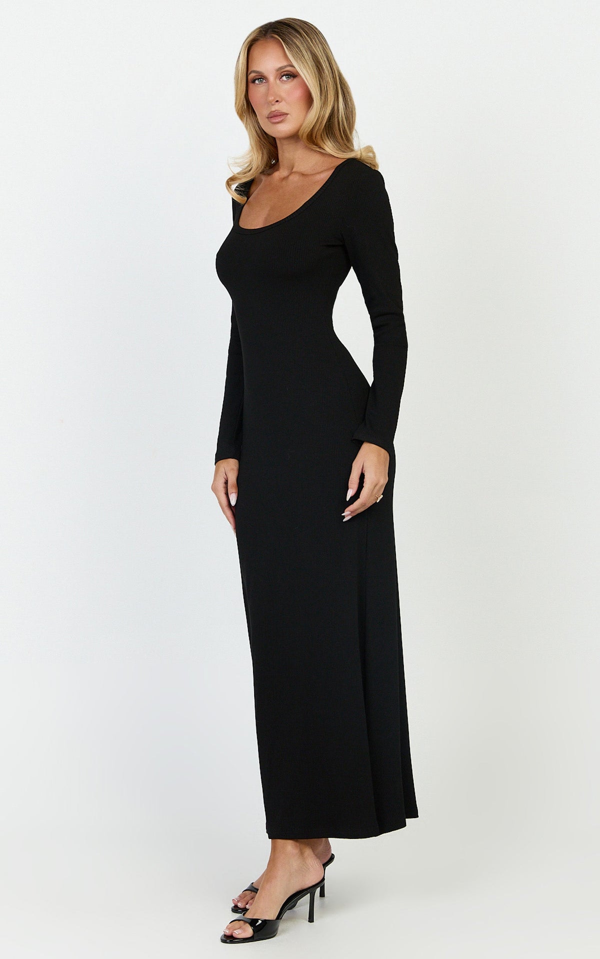 Gabriella Maxi Dress - Long Sleeve Scoop Neck Dress in Black