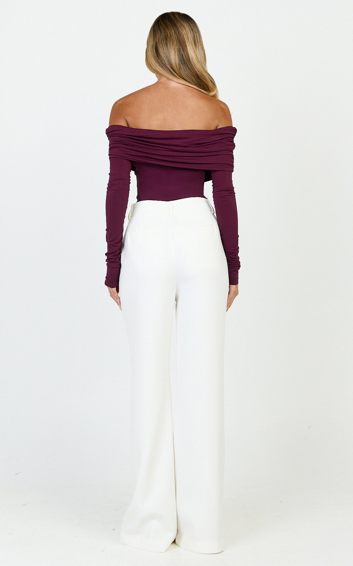 Jolie Top - Off Shoulder Long Sleeve Gathered Top in Wine