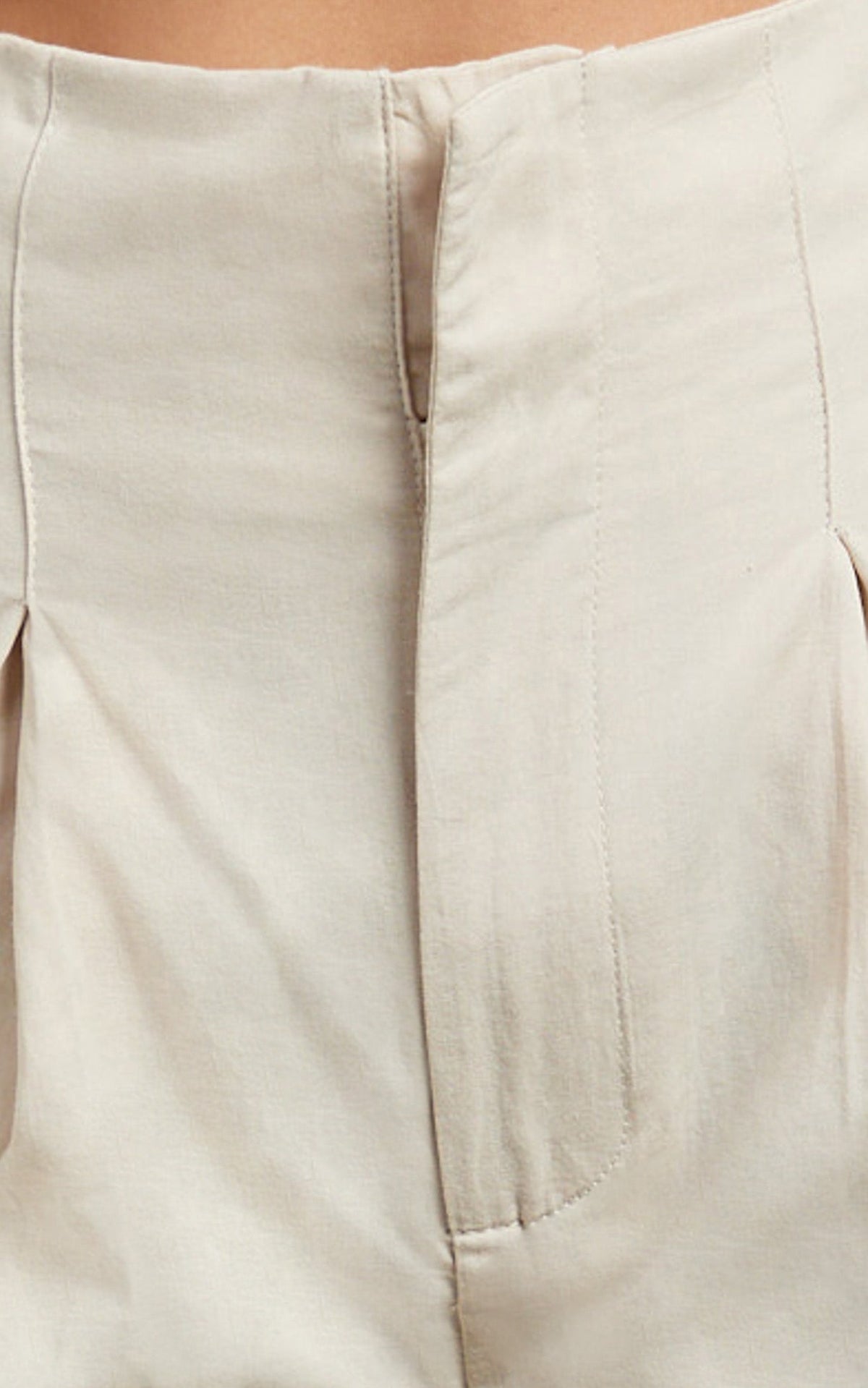 Elyssa Shorts - Pleat Detail Shorts in Beige
