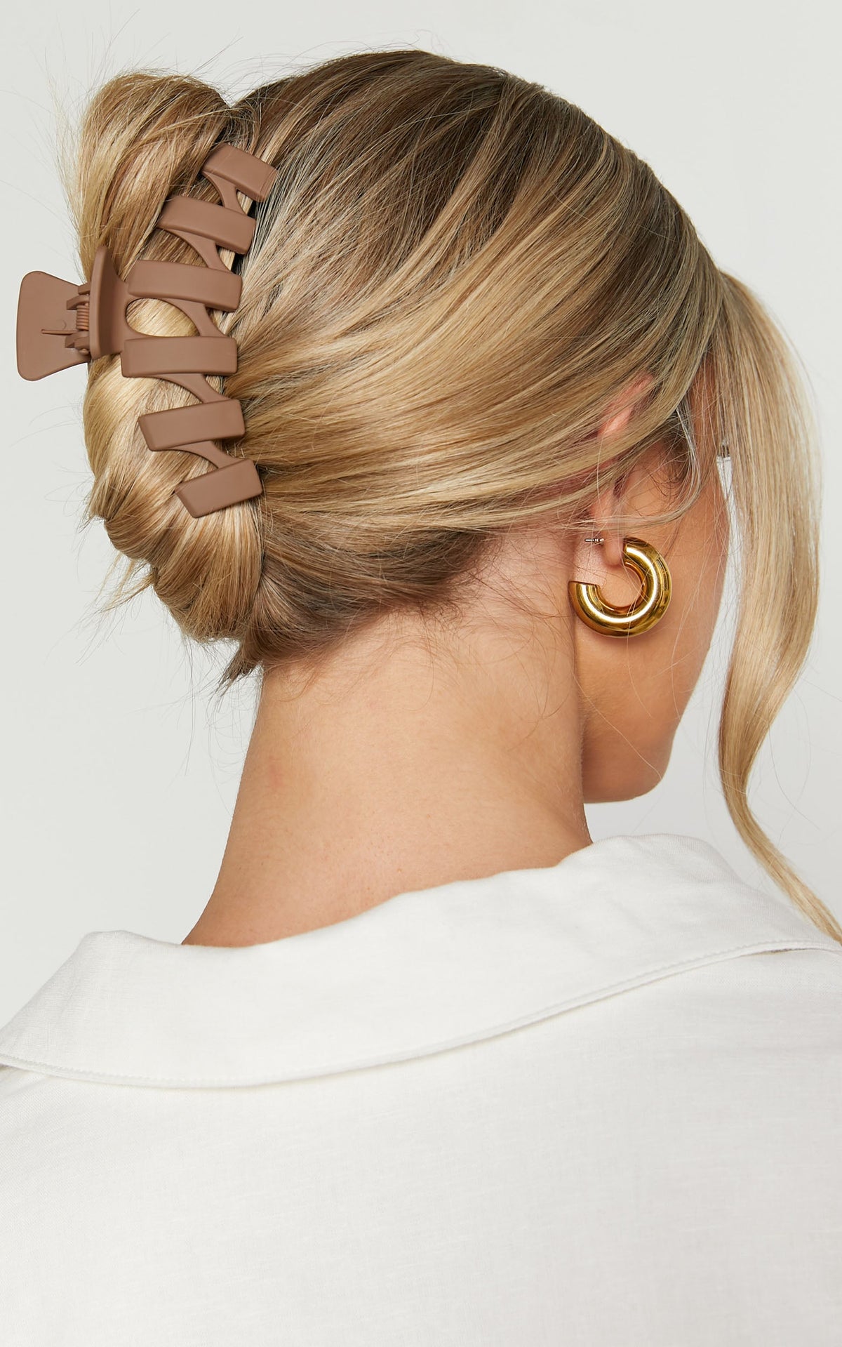 Kristi Hair Clip in Chocolate Brown