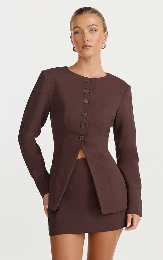 Mikey Jacket - Tailored Long Sleeve Collarless Jacket in Chocolate