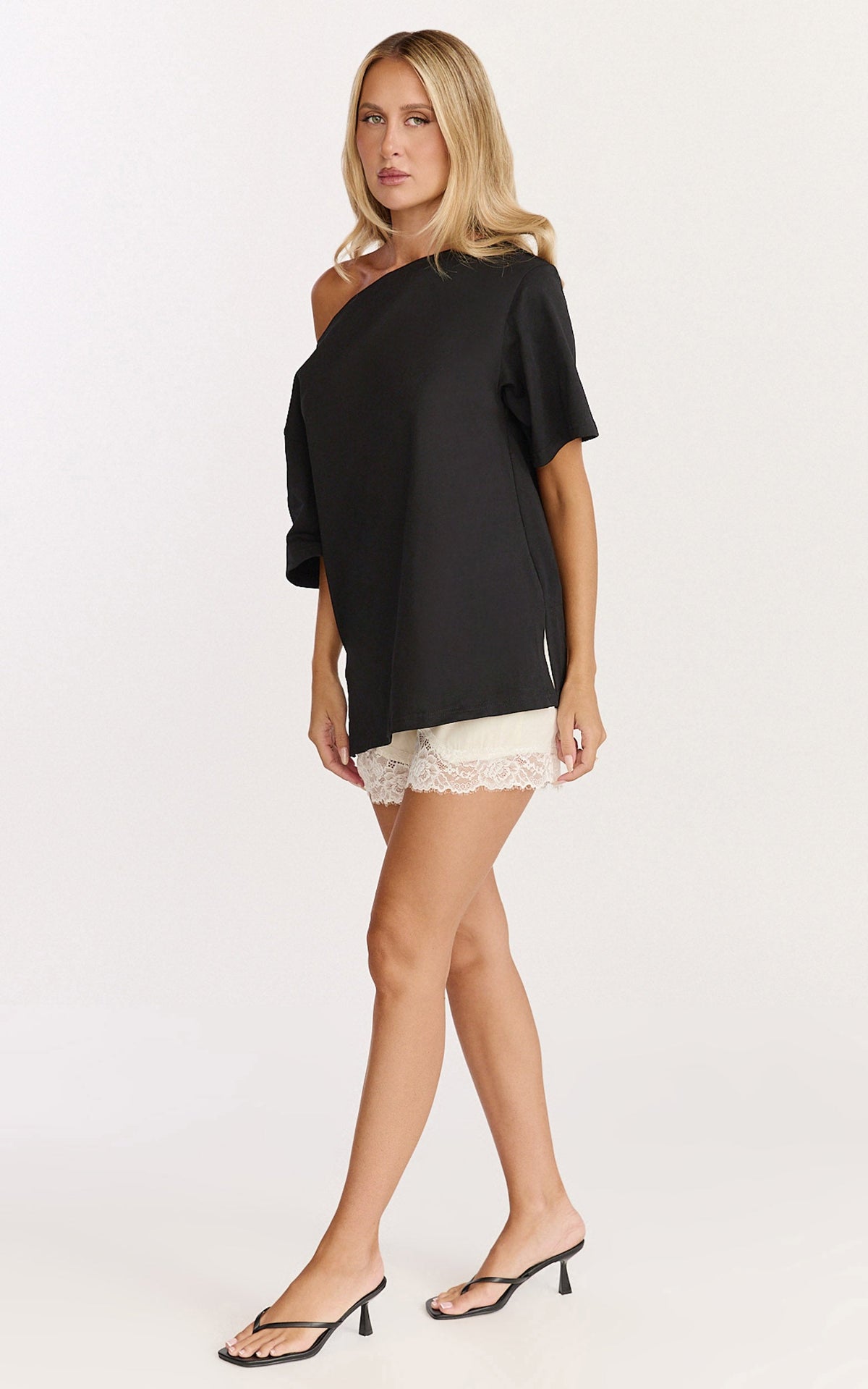 Ruby Top - Off Shoulder Asymmetrical T-shirt in Black